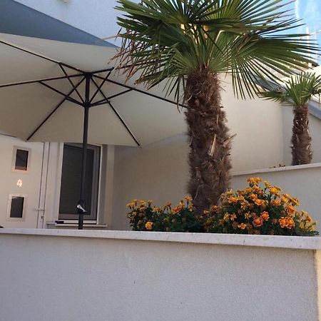 Apartmani Mane Trogir Exterior foto