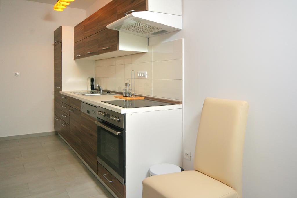Apartmani Mane Trogir Exterior foto