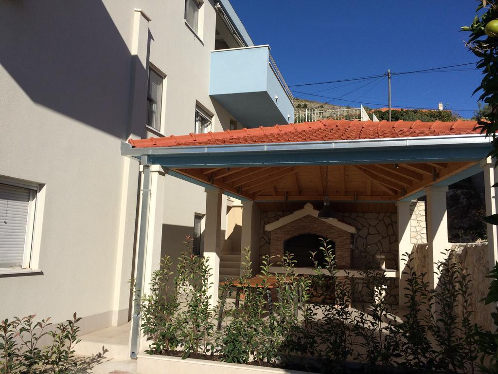 Apartmani Mane Trogir Exterior foto